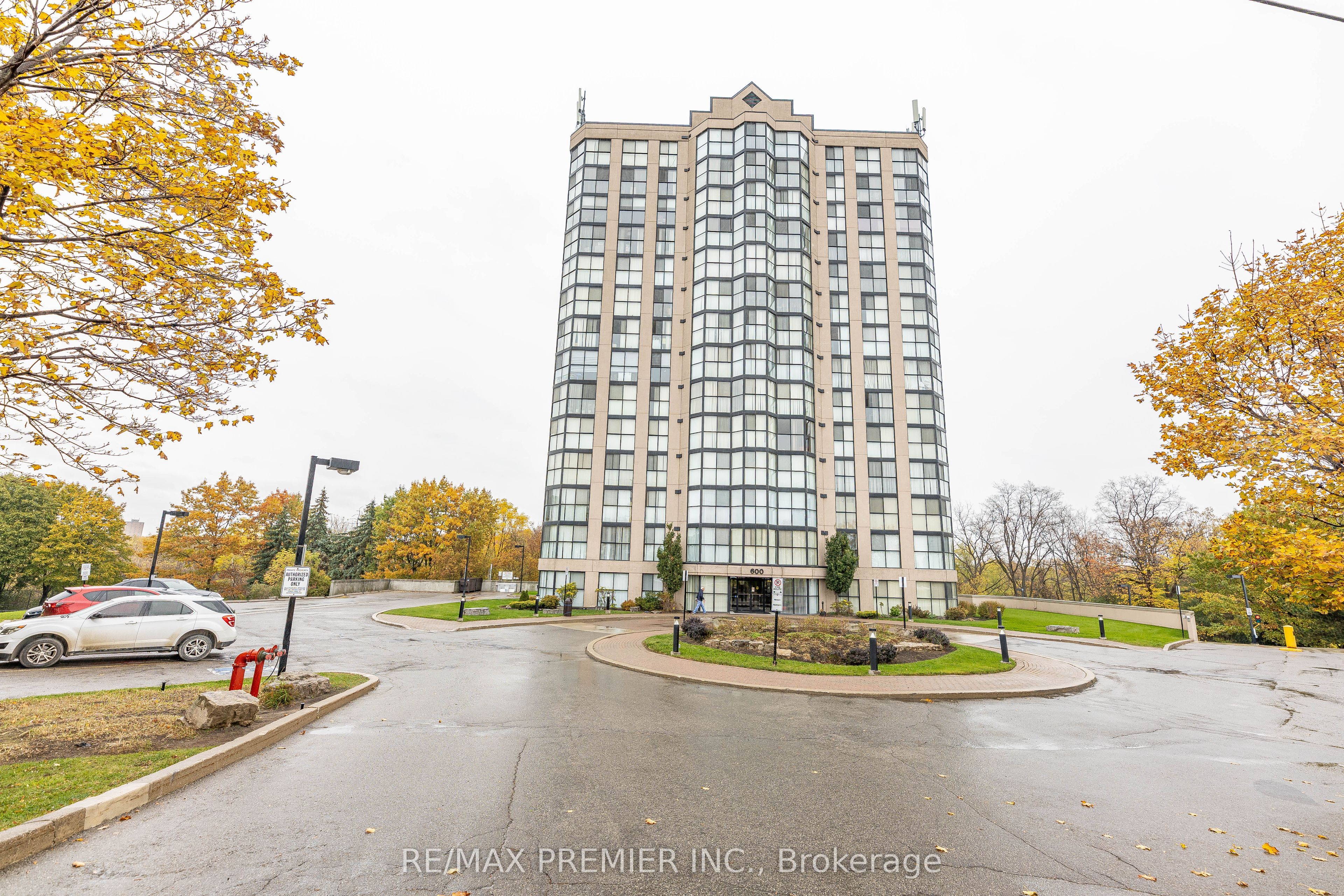 600 Rexdale Boulevard 907