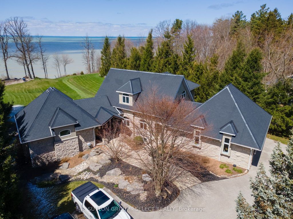 Photo of 4544 Lakeshore Road, Plympton-Wyoming, ON N0N 1J6 (MLS # X13111150)