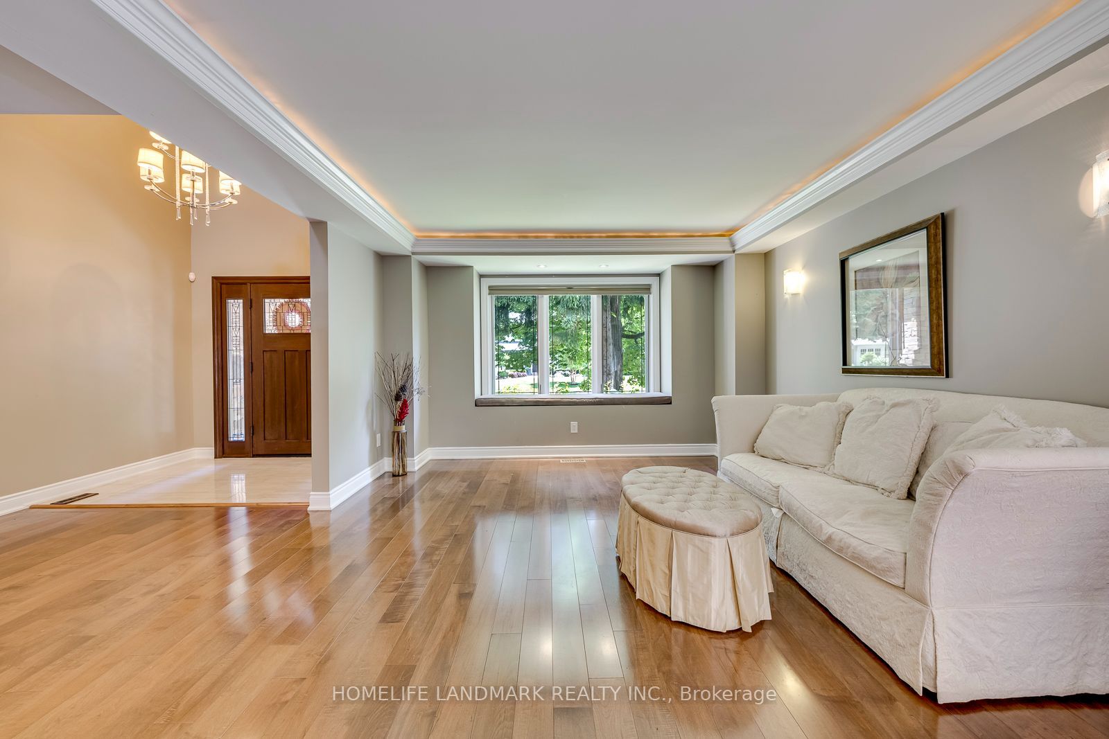 2333 Bennington Gate