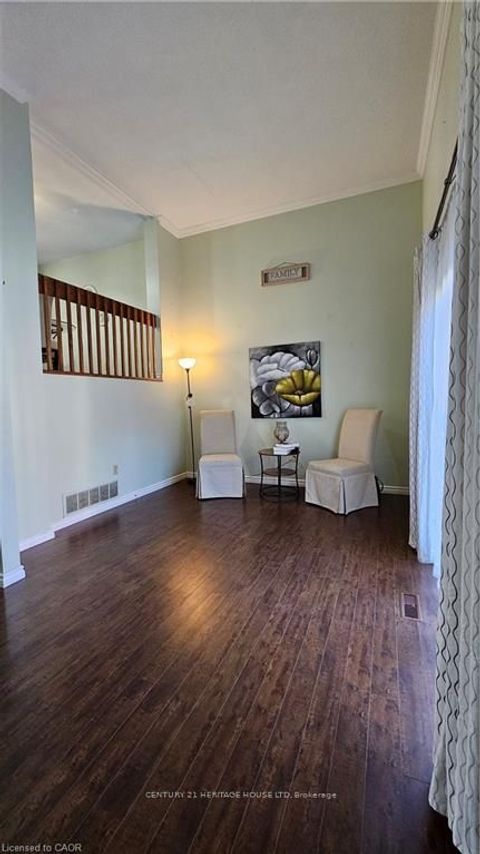Photo of 51 Paulander Drive #135, Kitchener, ON N2M 5E5 (MLS # X12451296)