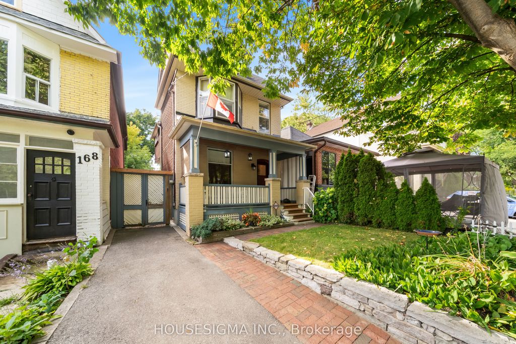Photo of 172 Ashdale Avenue, Toronto, ON M4L 2Y9 (MLS # E12415589)