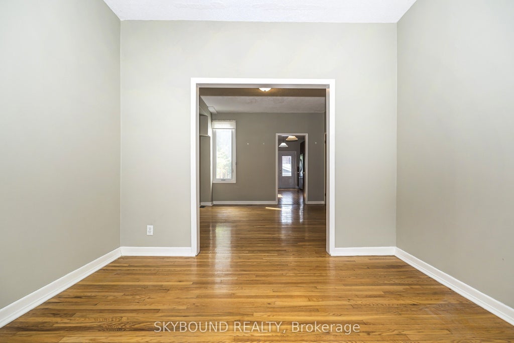 Photo of 5 Manchester Avenue, Toronto, ON M6G 1V3 (MLS # W13499686)