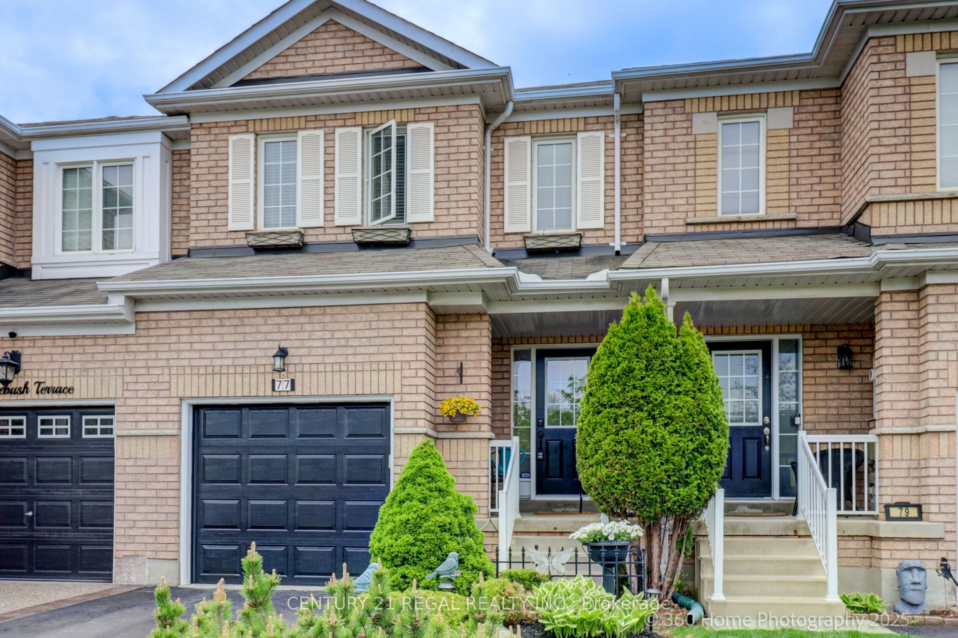 77 Spicebush Terrace