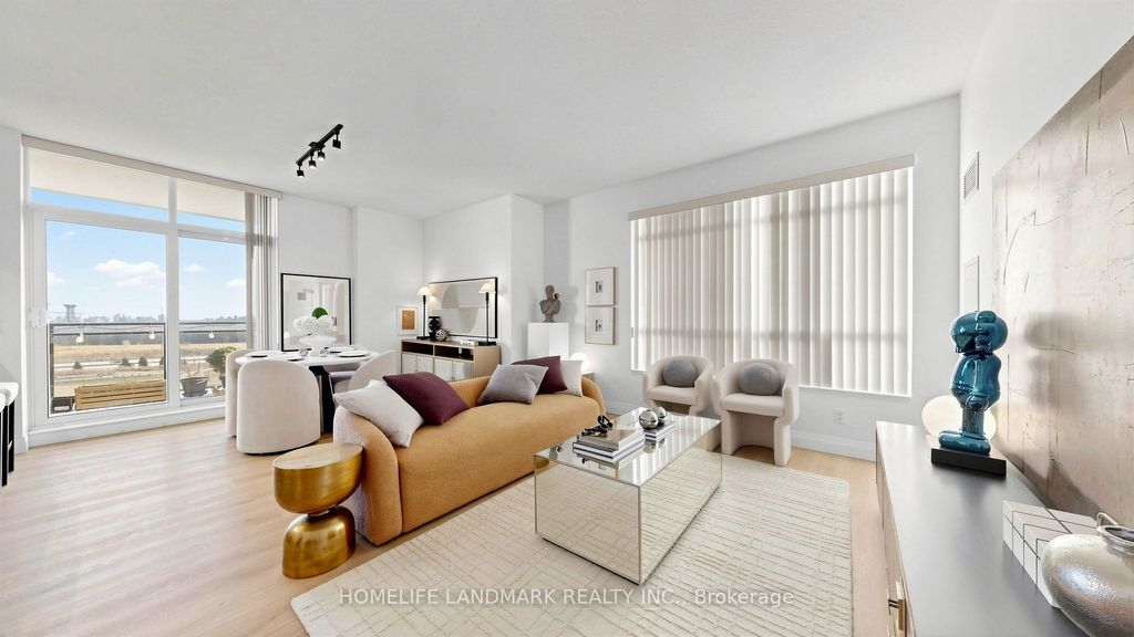 Photo of 51 Saddlecreek Drive #Lph5, Markham, ON L3T 7Z1 (MLS # N12994136)