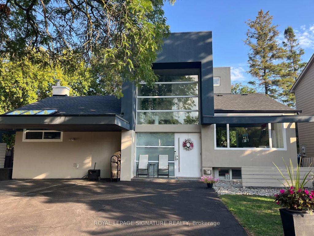 Photo of 90 Berkinshaw Crescent, Toronto, ON M3B 2T2 (MLS # C12407917)