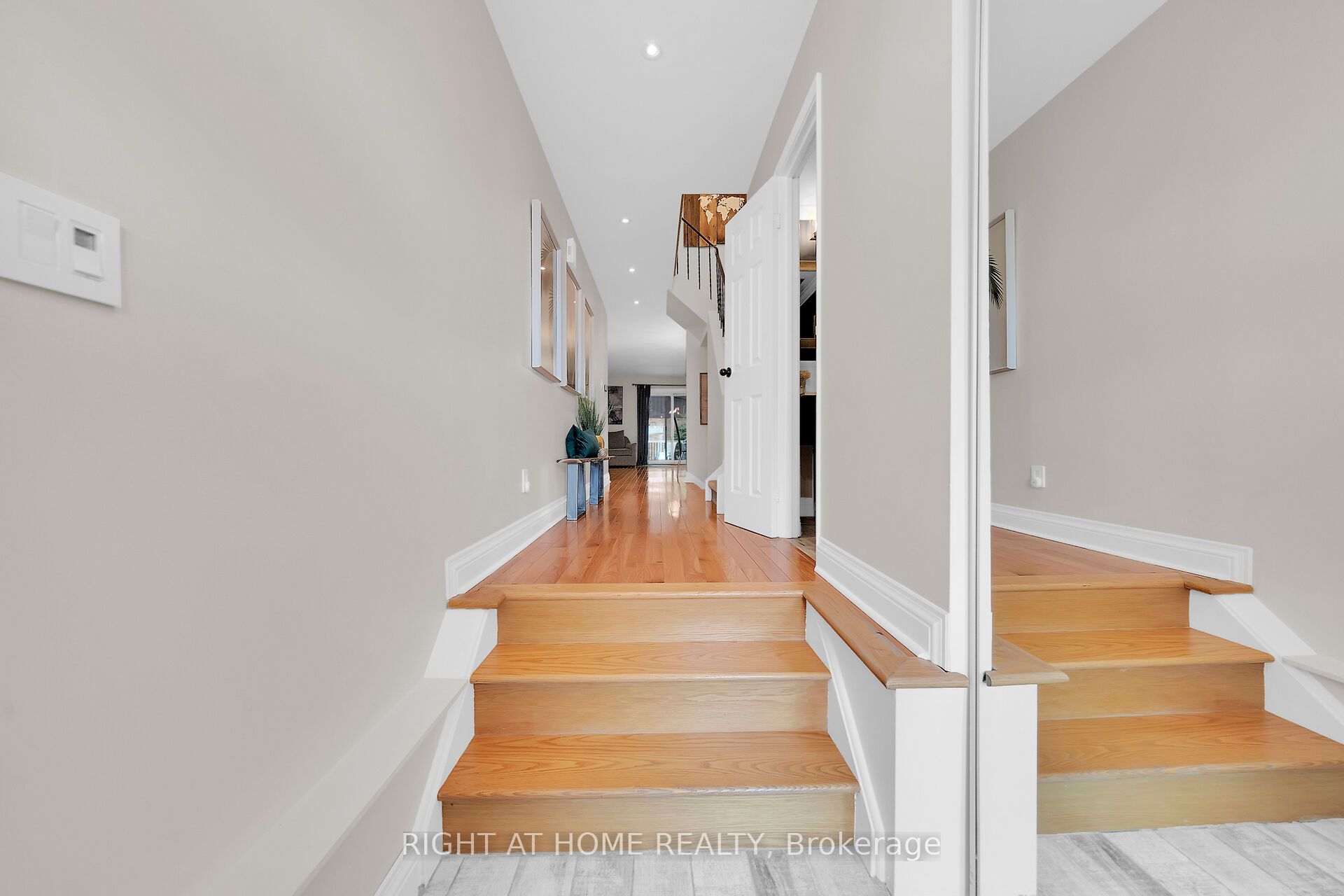 2301 Cavendish Drive 129