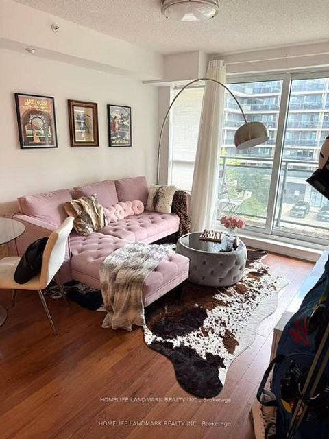 376 Highway 7 N/A E 512 Richmond Hill ON L4B 0C7