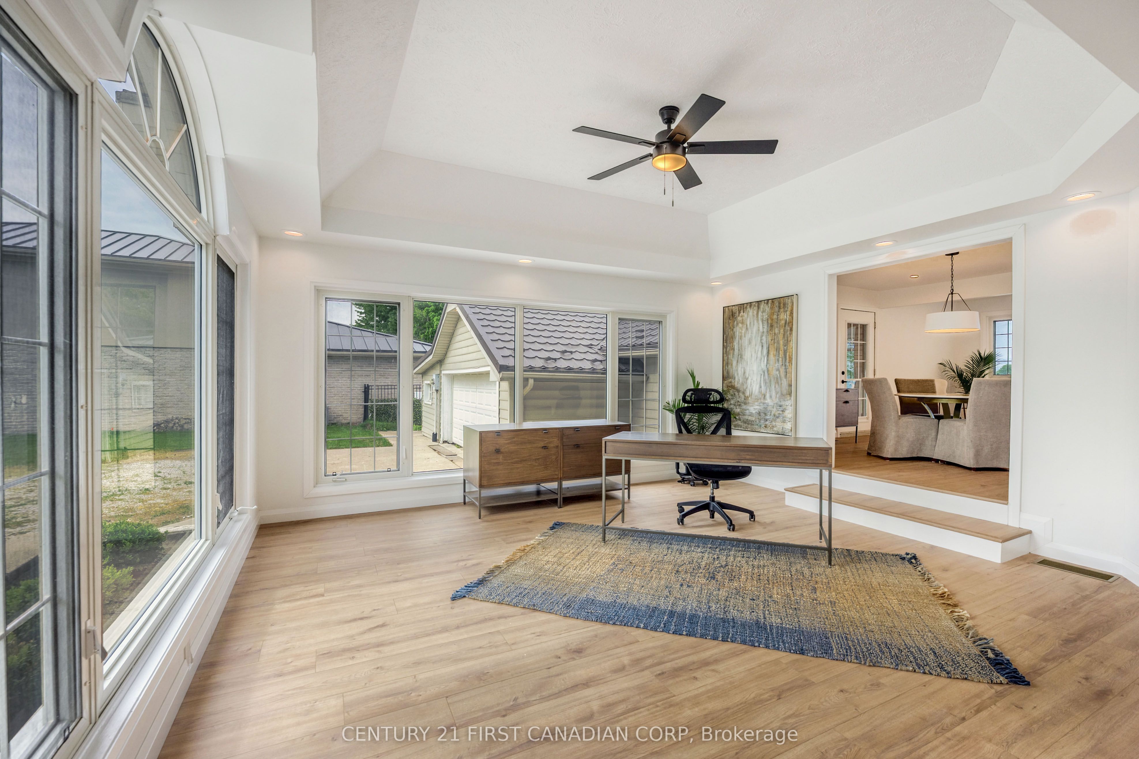 3877 St Clair Parkway
