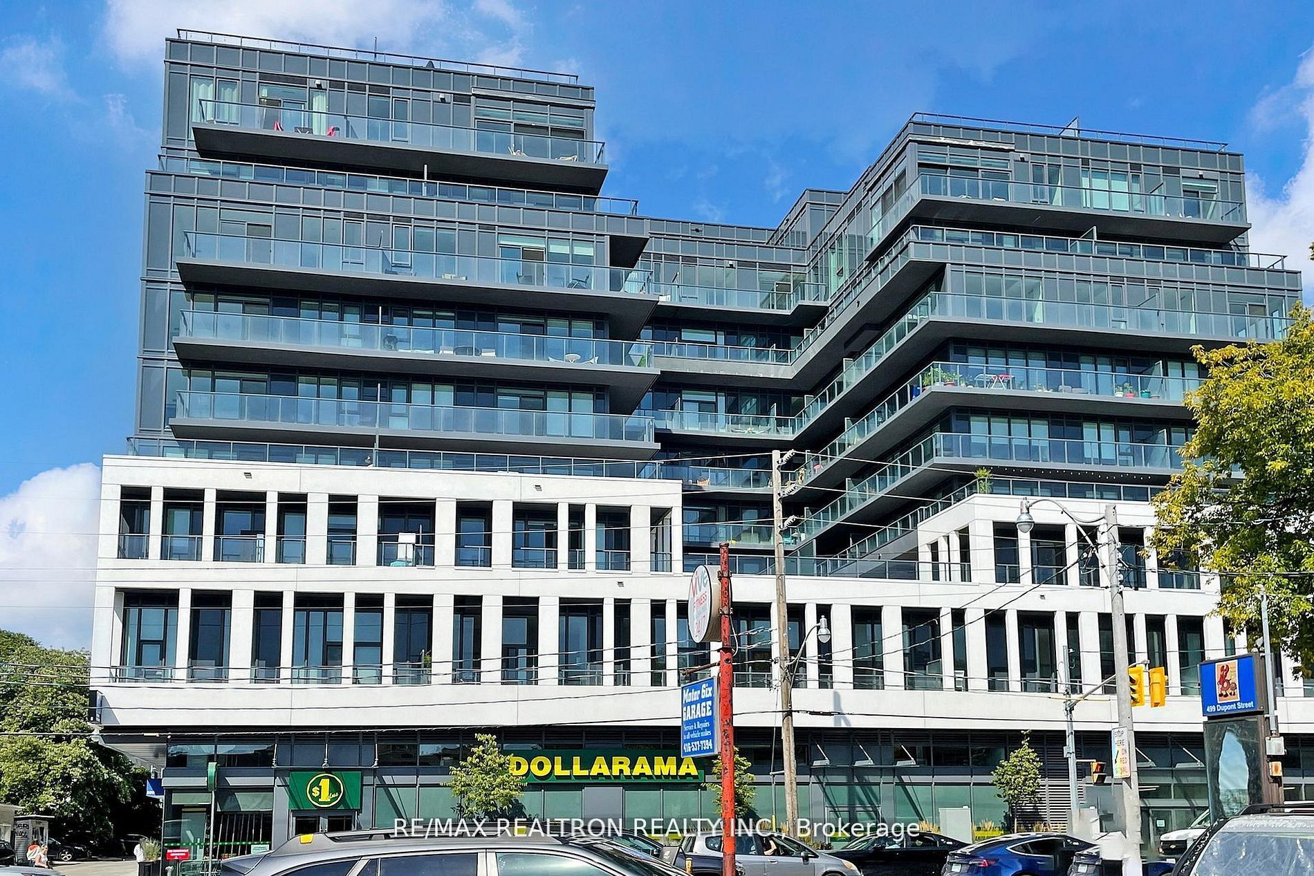 500 Dupont Street 301