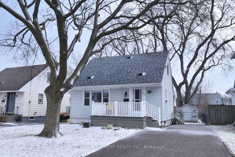 Photo of 180 Adair Avenue N, Hamilton, ON L8H 6A9 (MLS # X12681632)