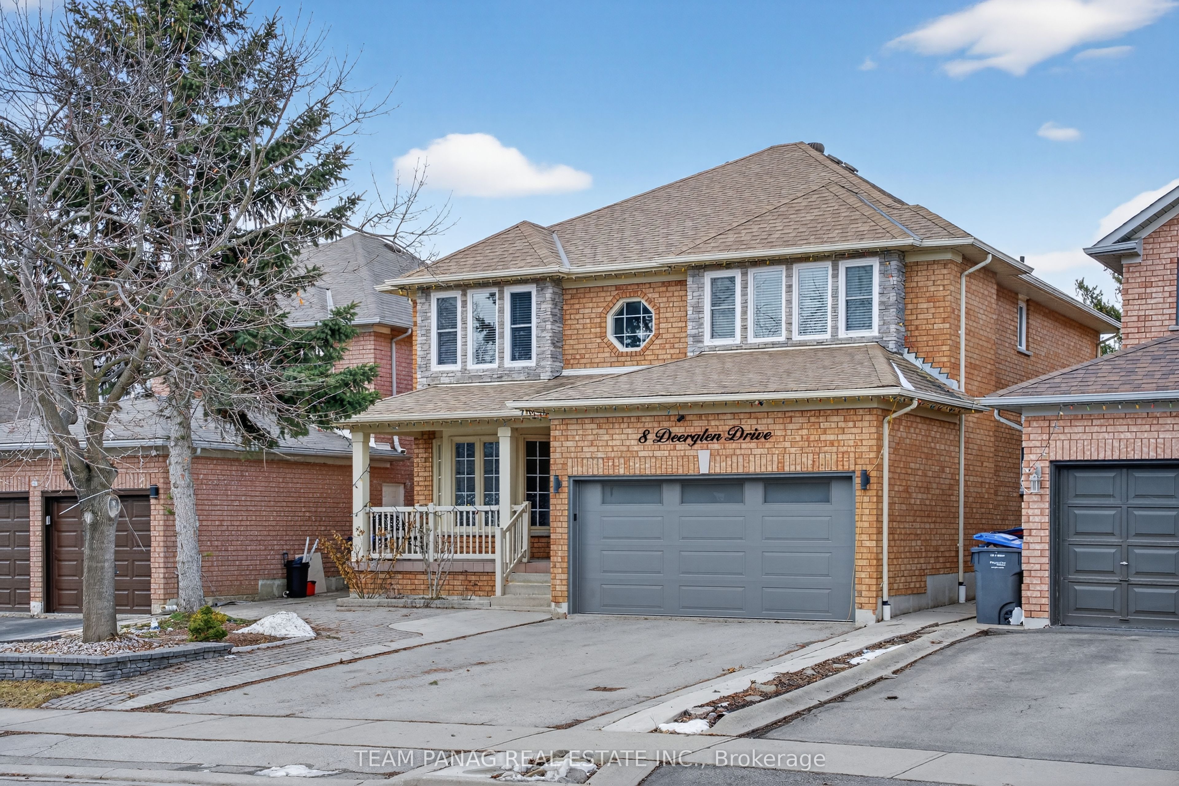 8 Deerglen Drive