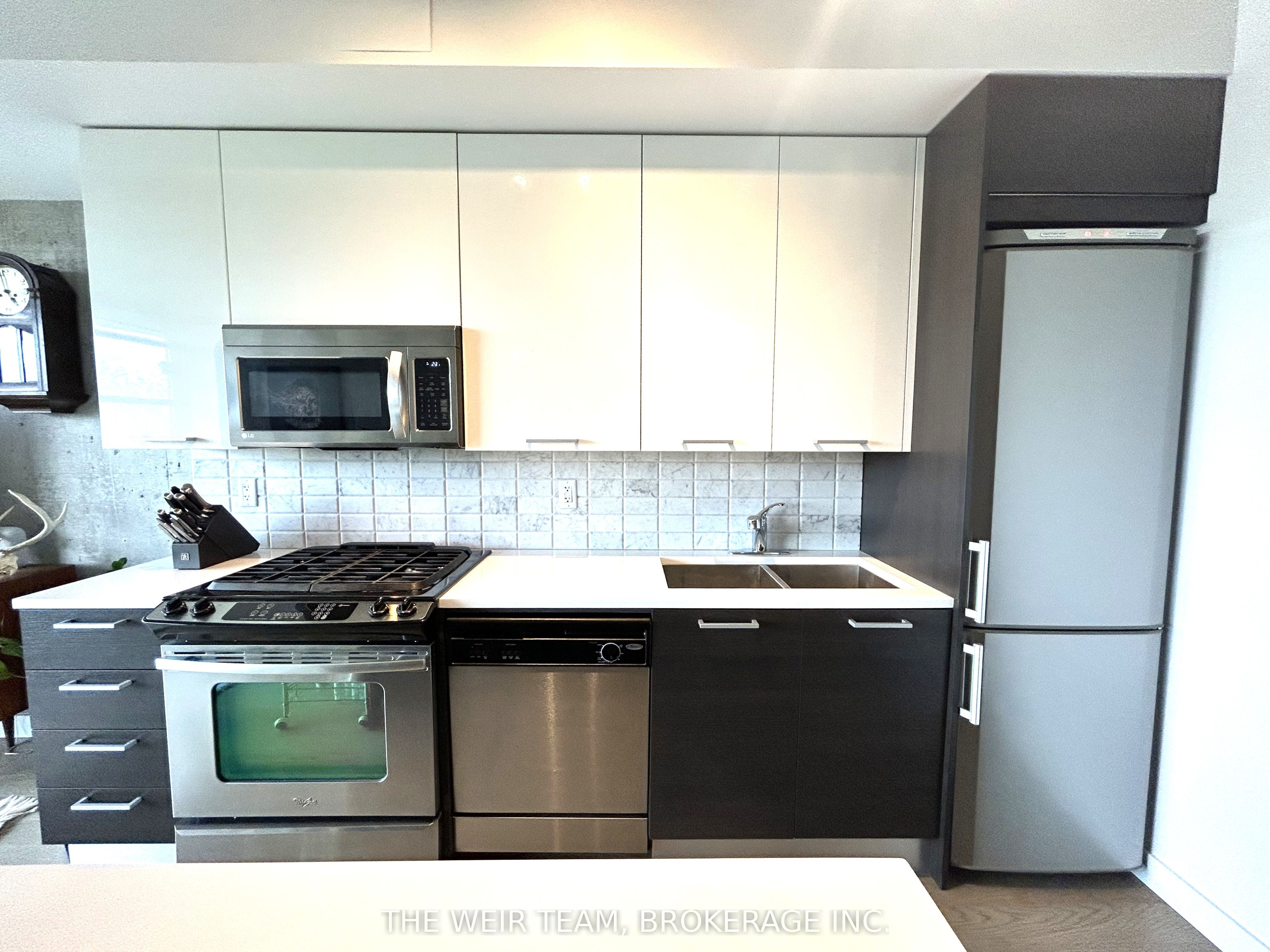 90 Broadview Avenue 502