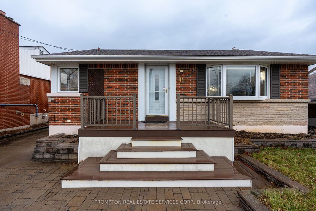 Photo of 16 Fernwood Crescent, Hamilton, ON L8T 3L1 (MLS # X12701550)