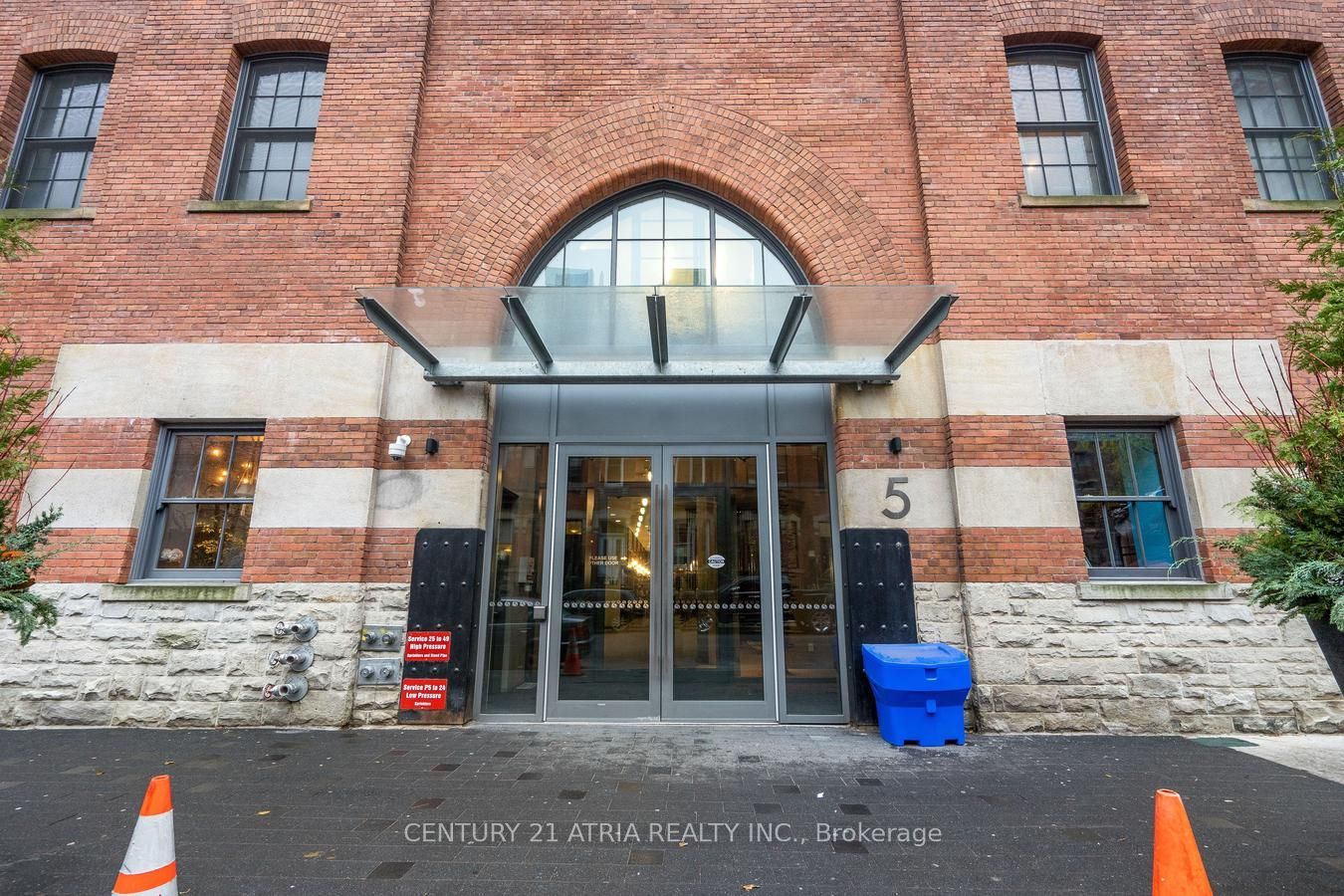 5 St Joseph Street 207