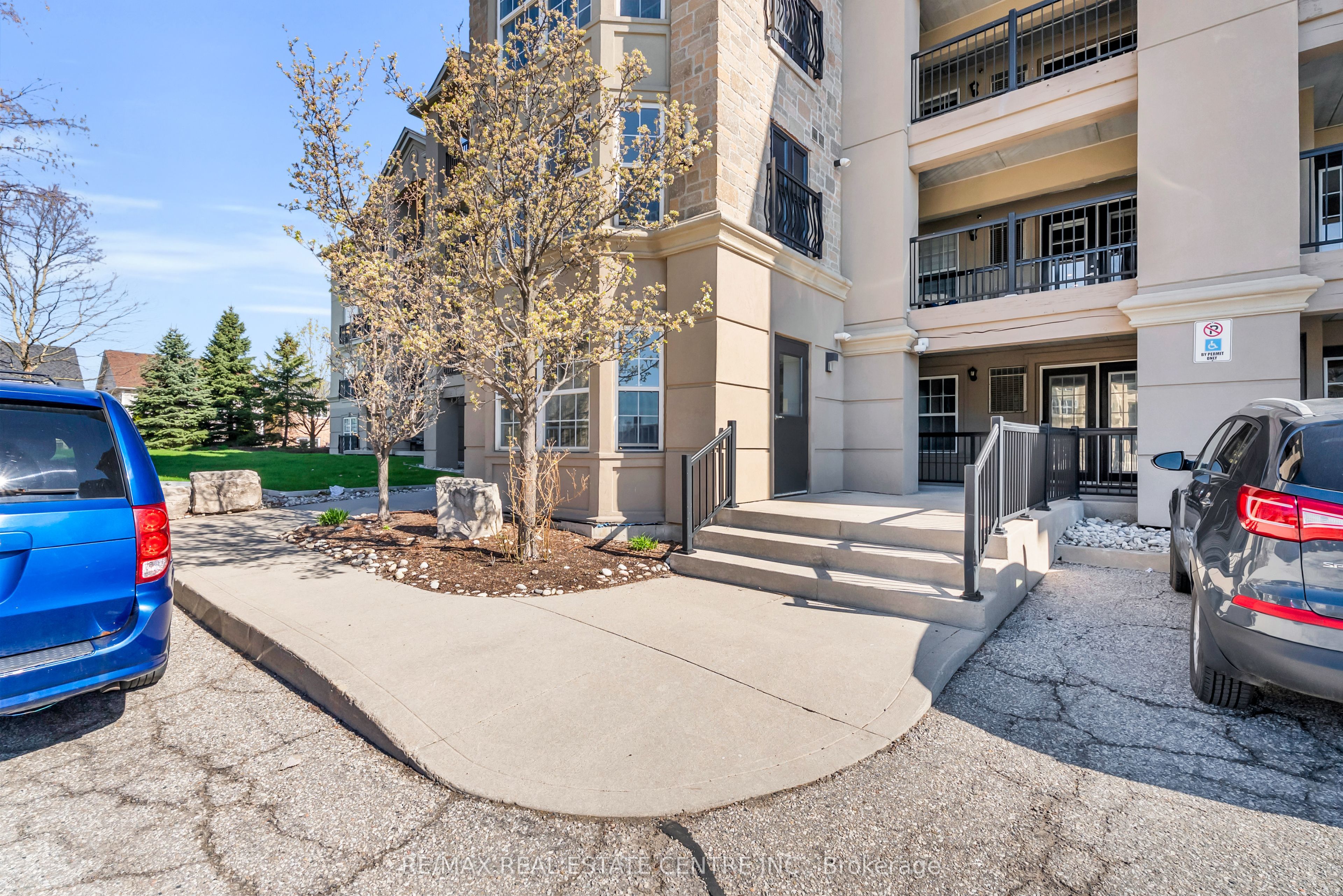 1479 Maple Avenue 102