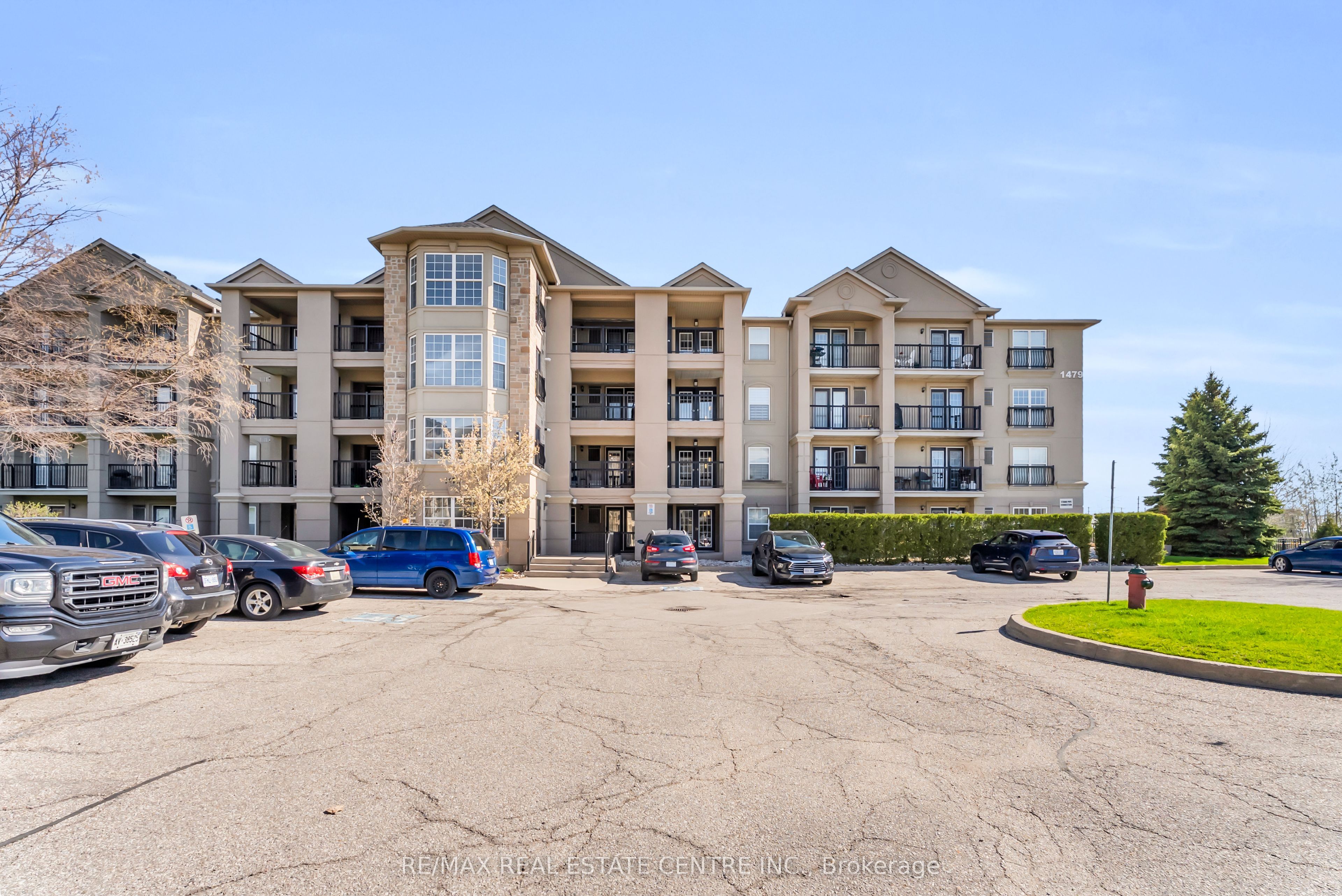 1479 Maple Avenue 102