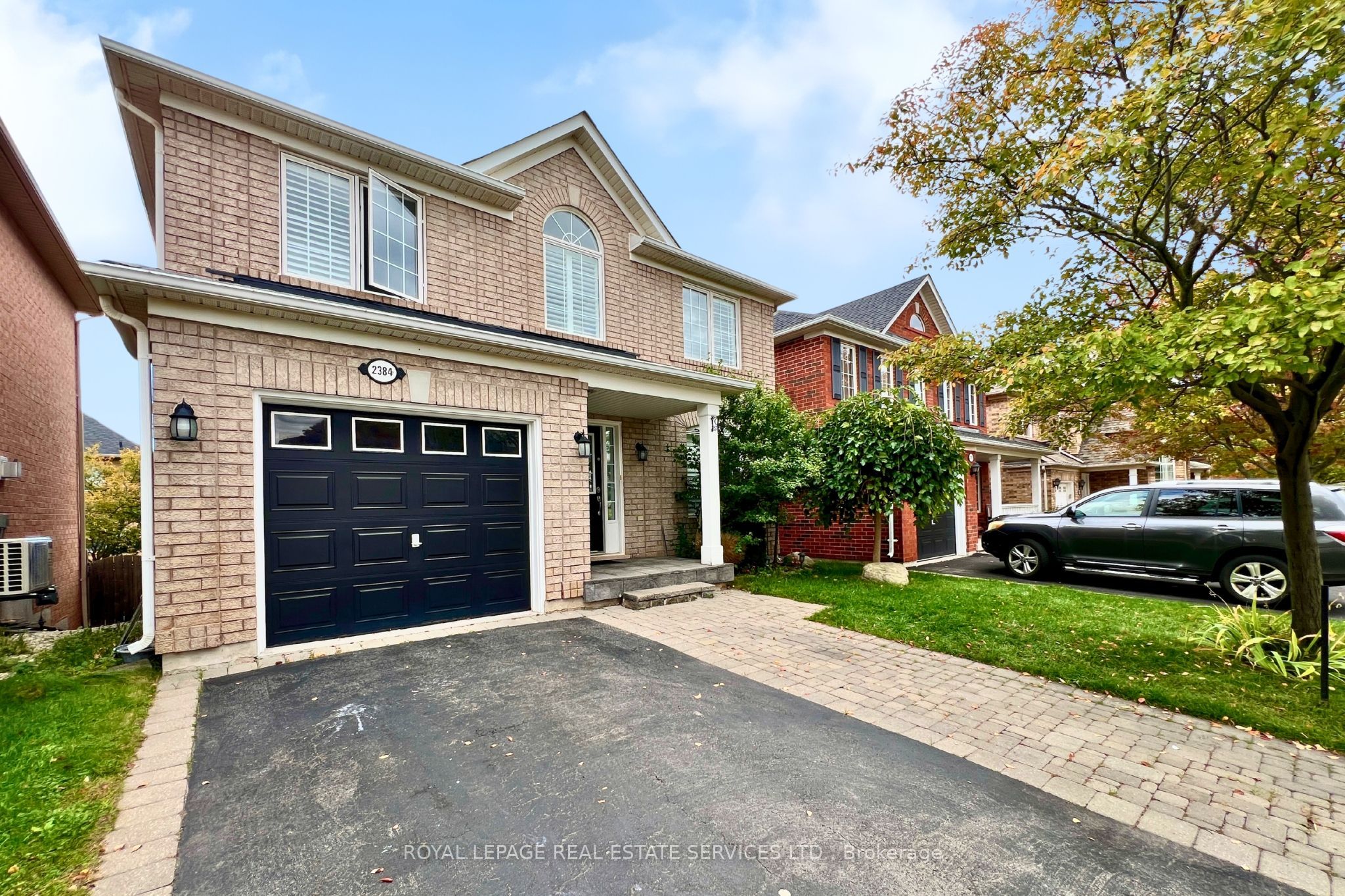2384 Hollybrook Drive