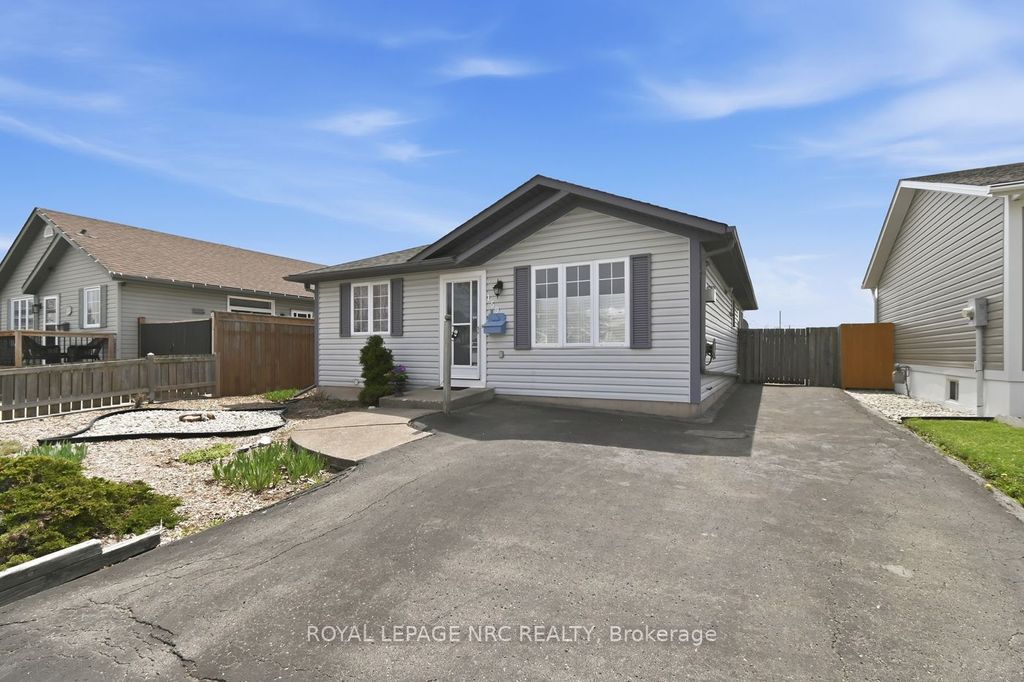 Photo of 159 Nelles Road, Welland, ON L3B 6C3 (MLS # X13045368)