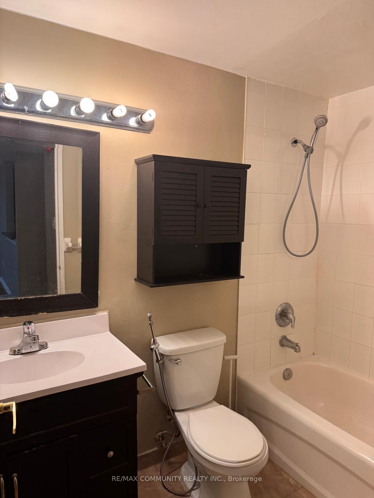 6720 Glen Erin Drive 505