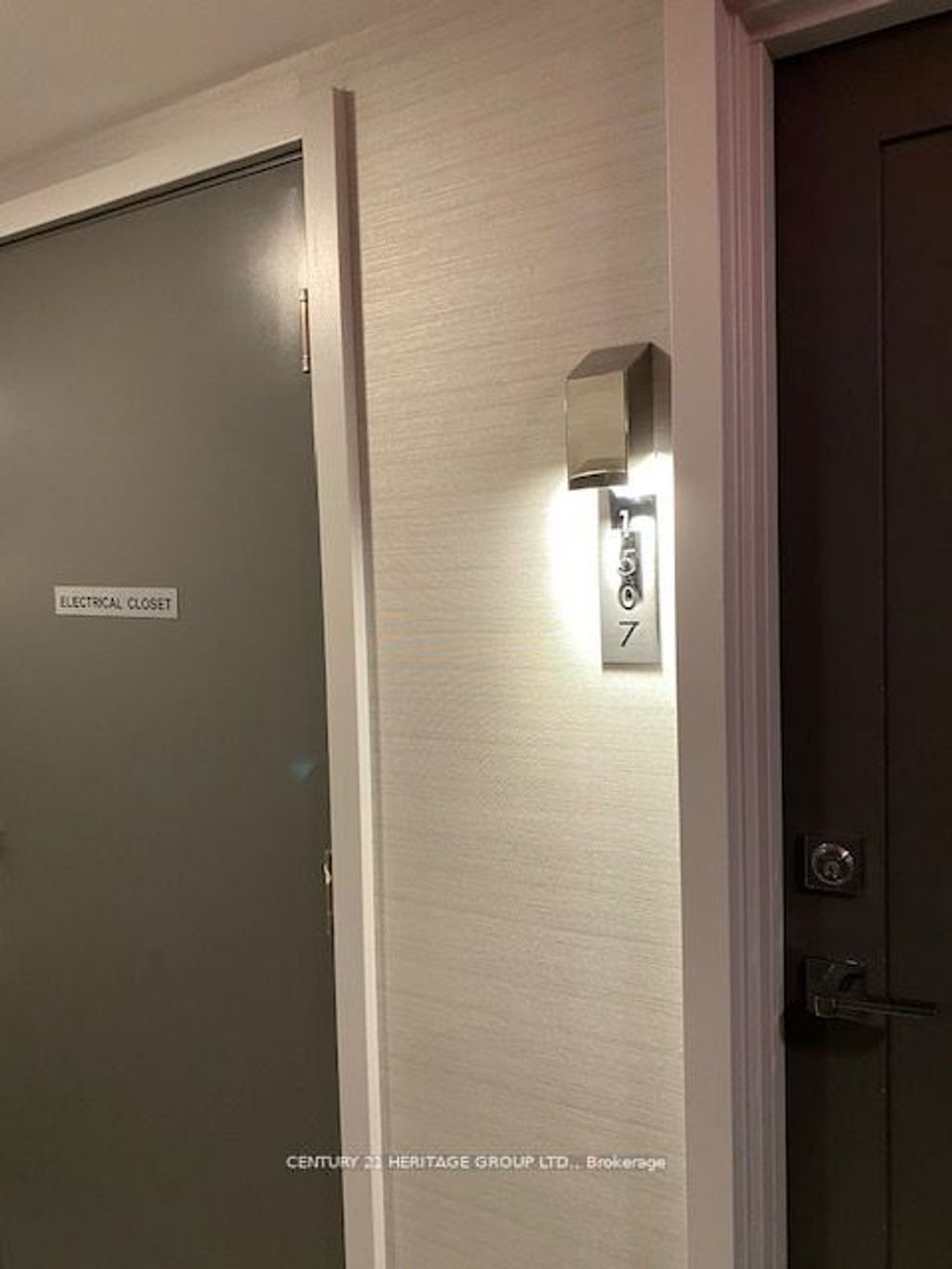 Photo of 57 St Joseph Street #1507, Toronto, ON M5S 0C5 (MLS # C13049922)