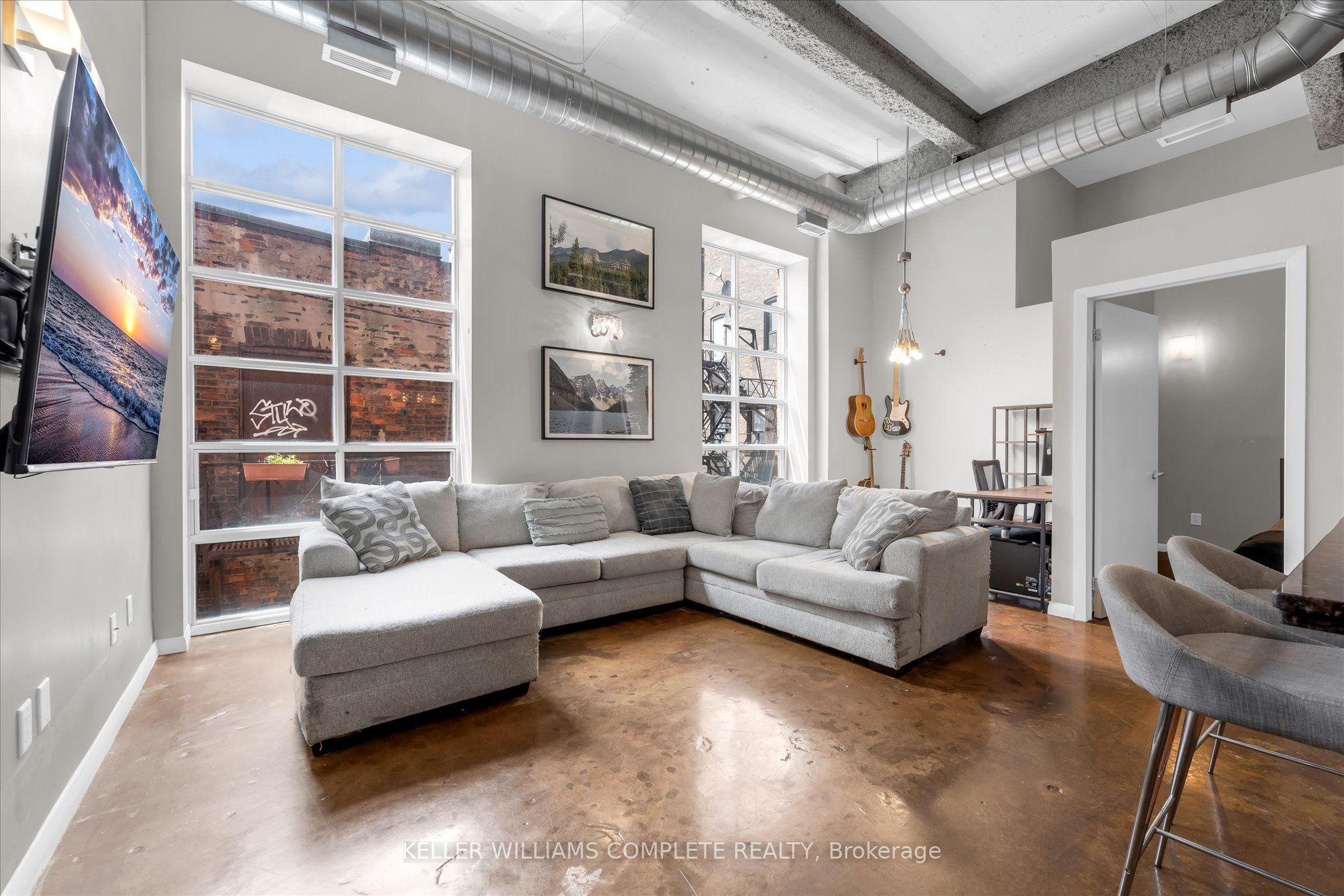 Photo 1 of 17 — 11 Rebecca Street 208, Hamilton, ON L8R 3H7