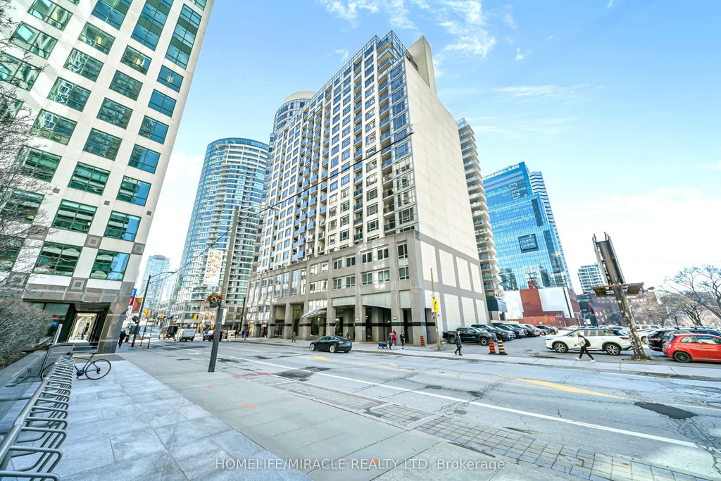 Photo of 20 Blue Jays Way #1615, Toronto, ON M5V 3W6 (MLS # C12971116)