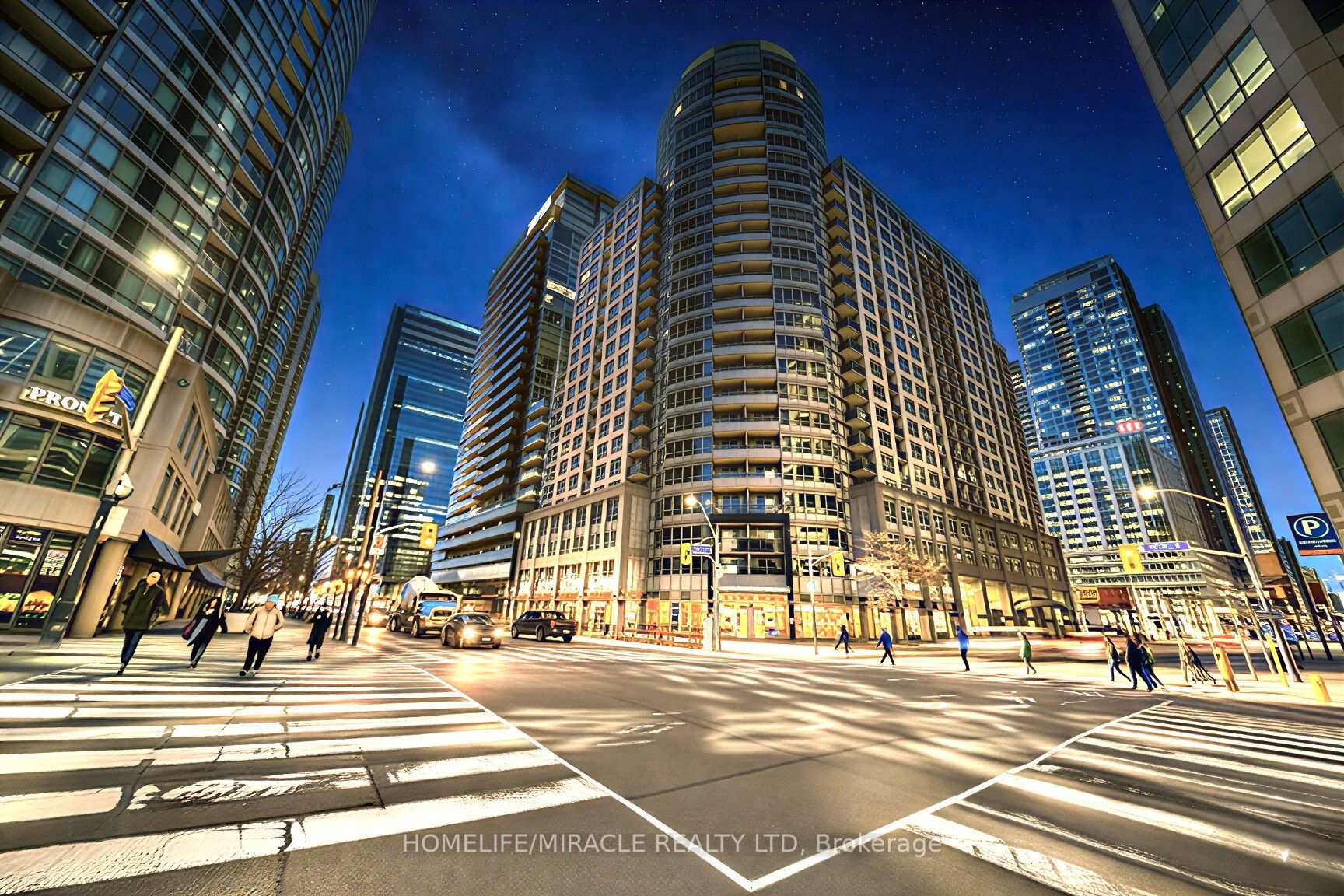 20 Blue Jays Way 1615