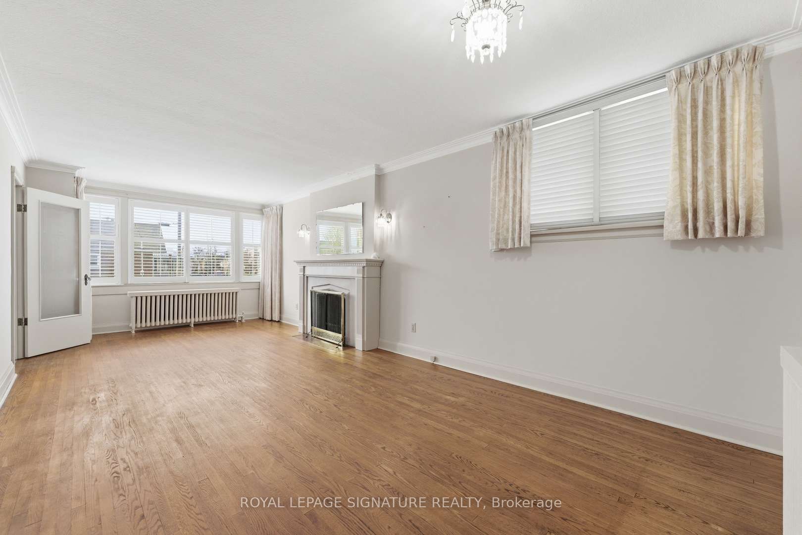 8 Memorial Park Avenue