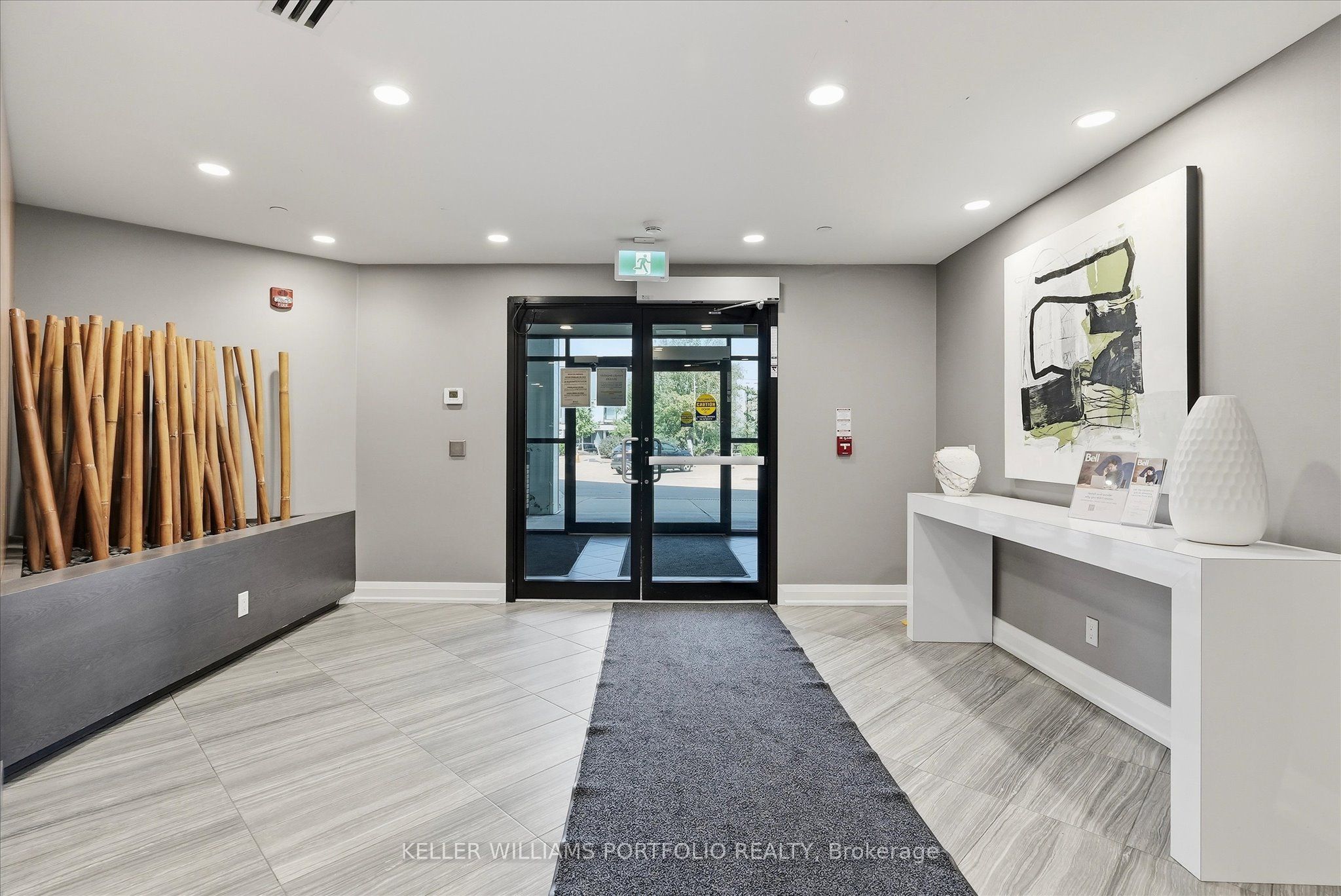 128 Grovewood Common 312