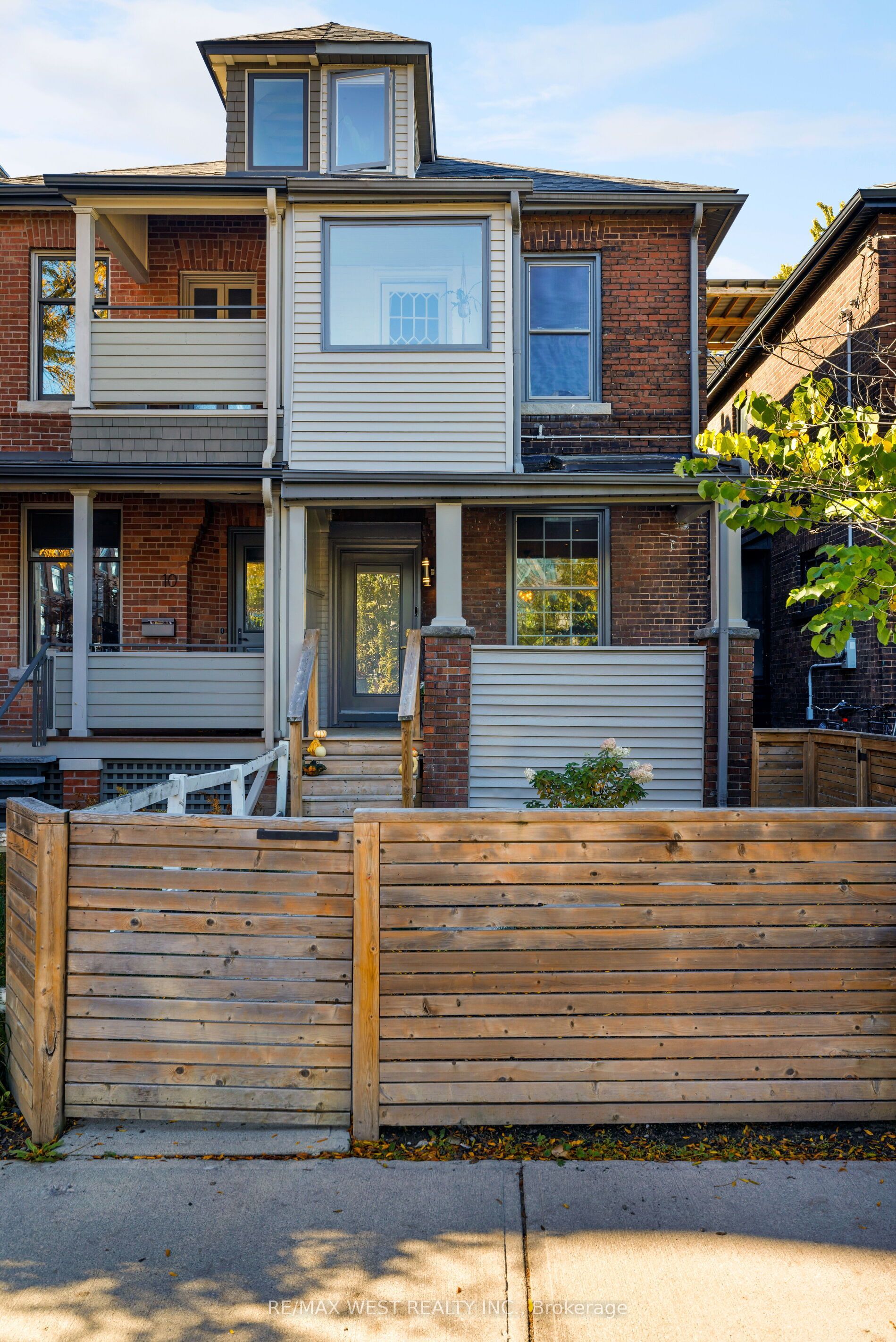 12 Strickland Avenue