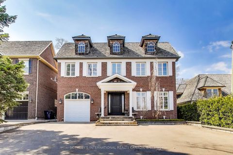 16 St Phillips Road Toronto ON M9P 2N6