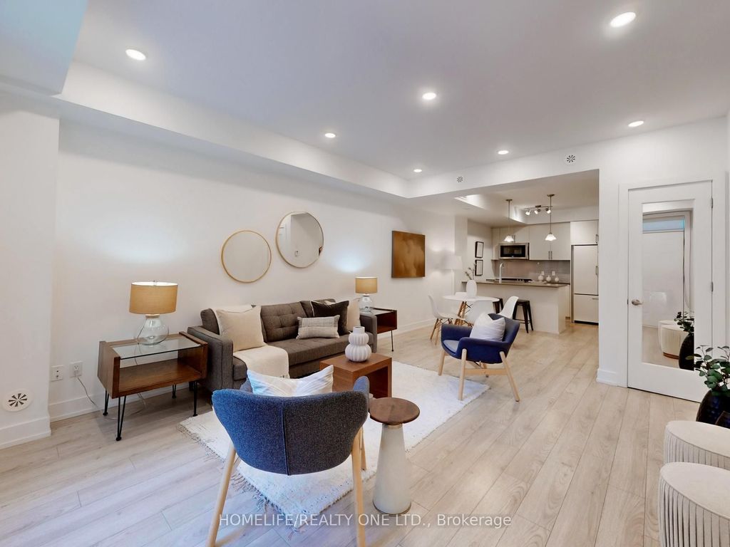 Photo of 3 Elsie Lane #TH 41, Toronto, ON M6P 0B8 (MLS # W12457357)