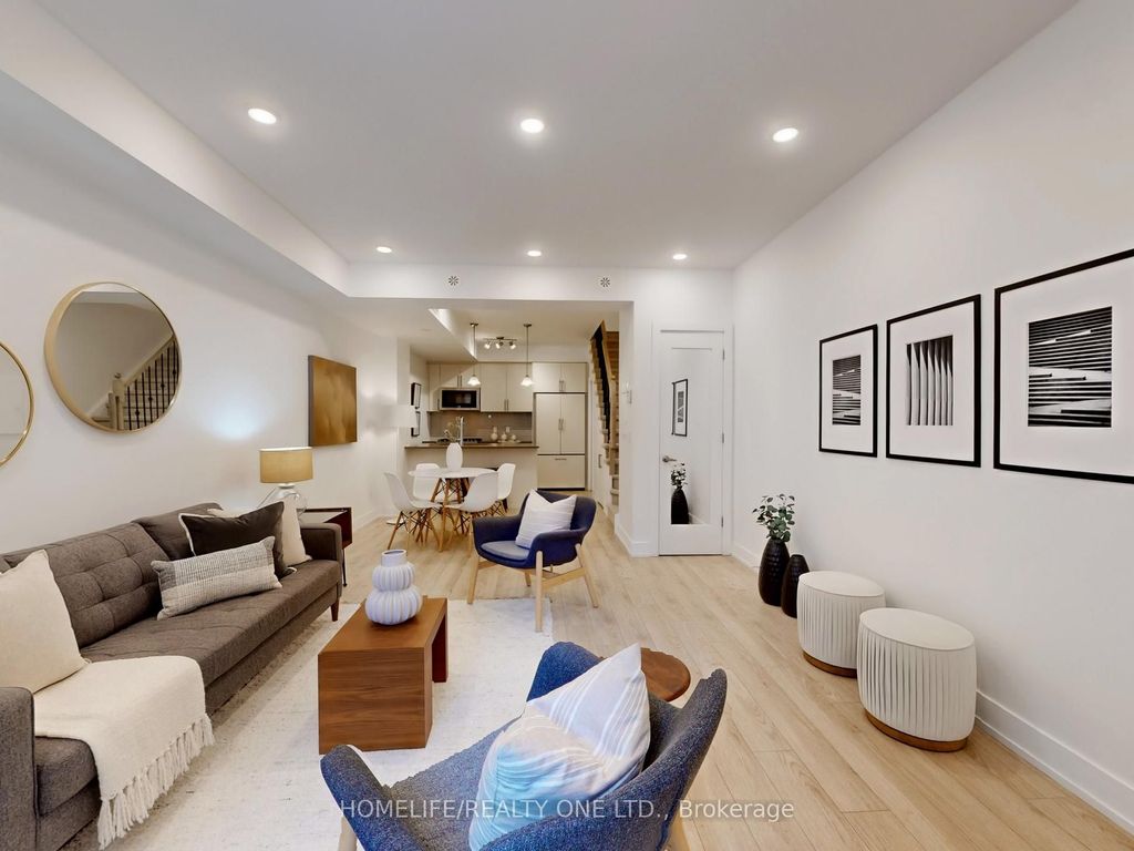 Photo of 3 Elsie Lane #TH 41, Toronto, ON M6P 0B8 (MLS # W12457357)
