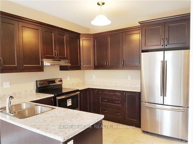 Photo of 11 Richmond Park Drive, Georgina, ON L4P 0H2 (MLS # N13815194)