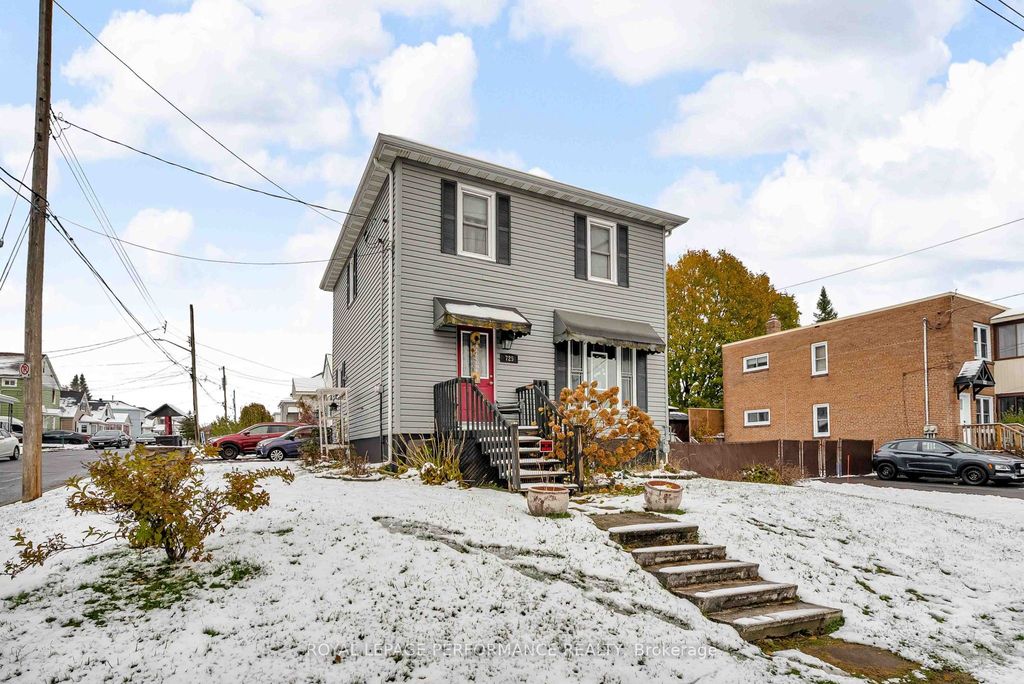 Photo of 725 Gloucester Street N, Cornwall, ON K6H 3X9 (MLS # X12548174)