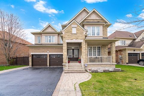 33 Garryoaks Drive Brampton ON L6P 3E2