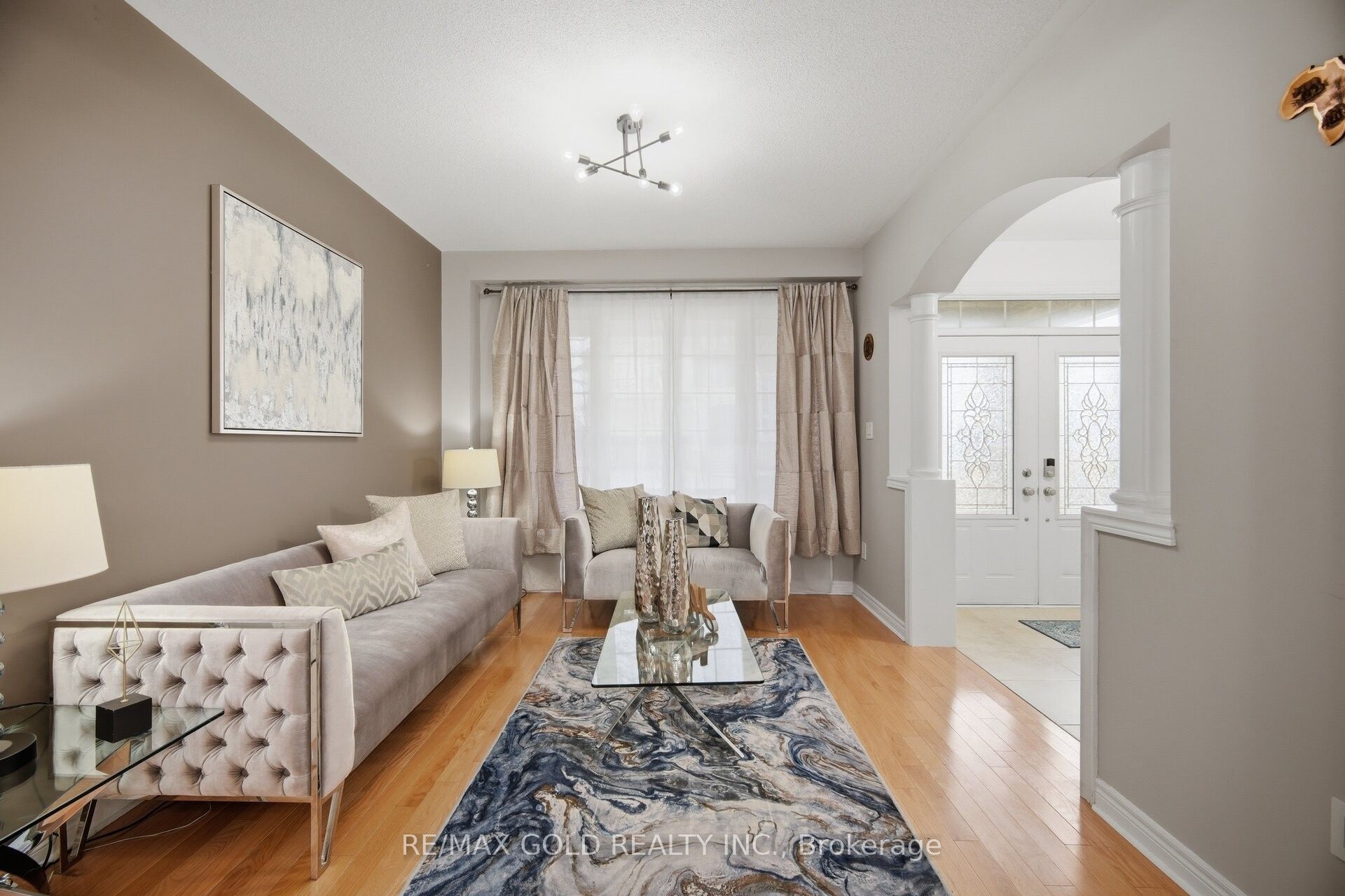 33 Garryoaks Drive
