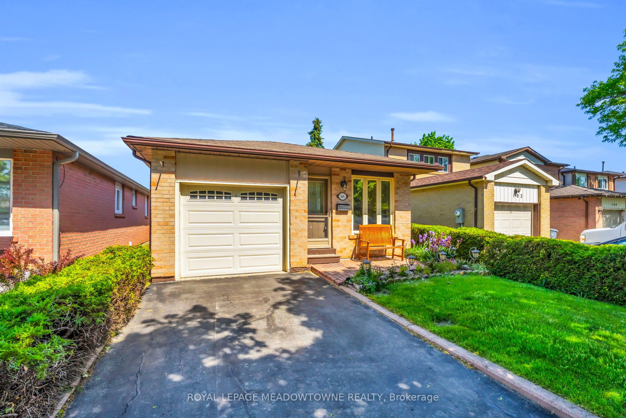 100 Martindale Crescent