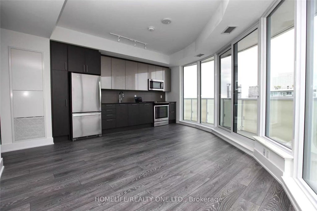 Photo of 403 Church Street #2002, Toronto, ON M4Y 0C9 (MLS # C13821164)
