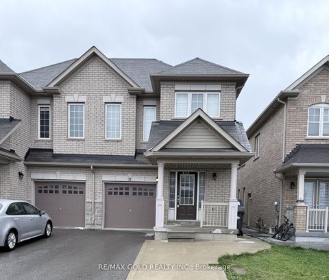 71 Lanark Circle Brampton ON L6X 5L3