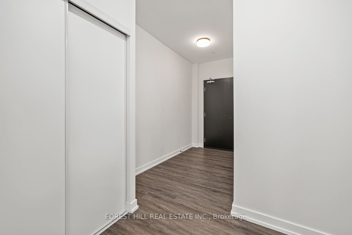 2300 St Clair Avenue W 103