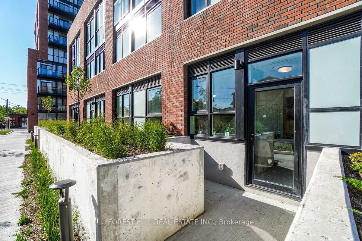 2300 St Clair Avenue W 103