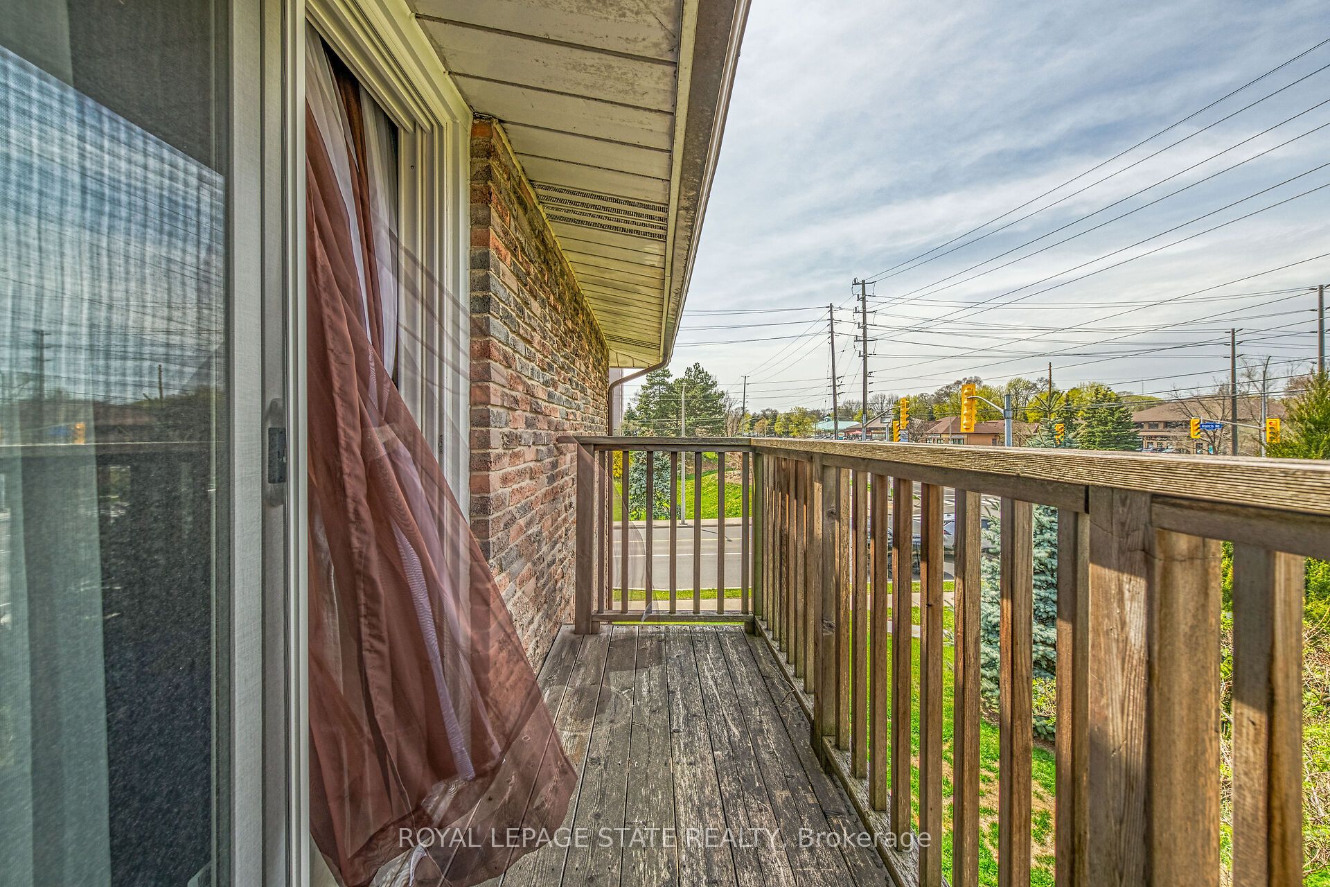 977 Francis Road 2