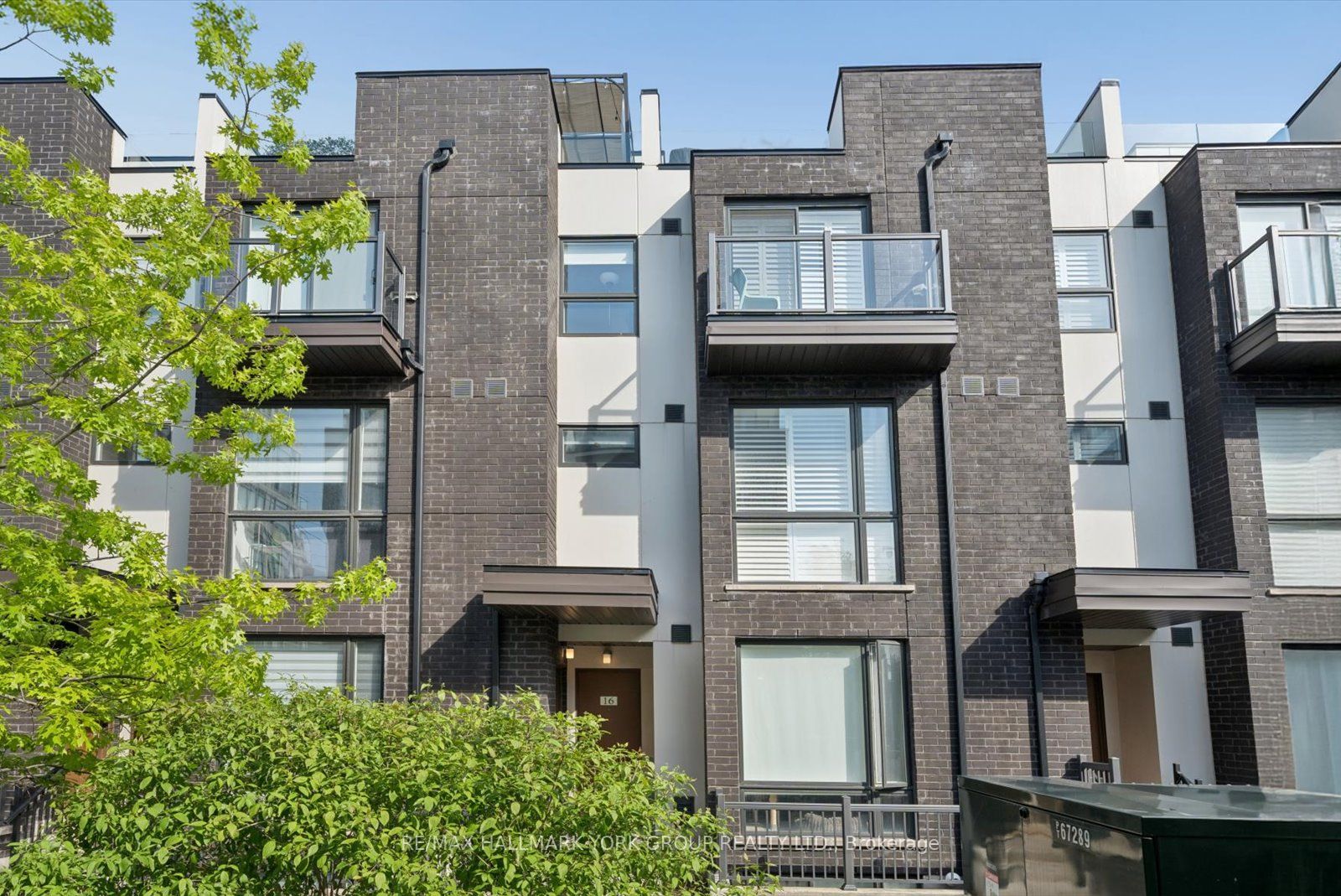 24 Fieldway Road 16