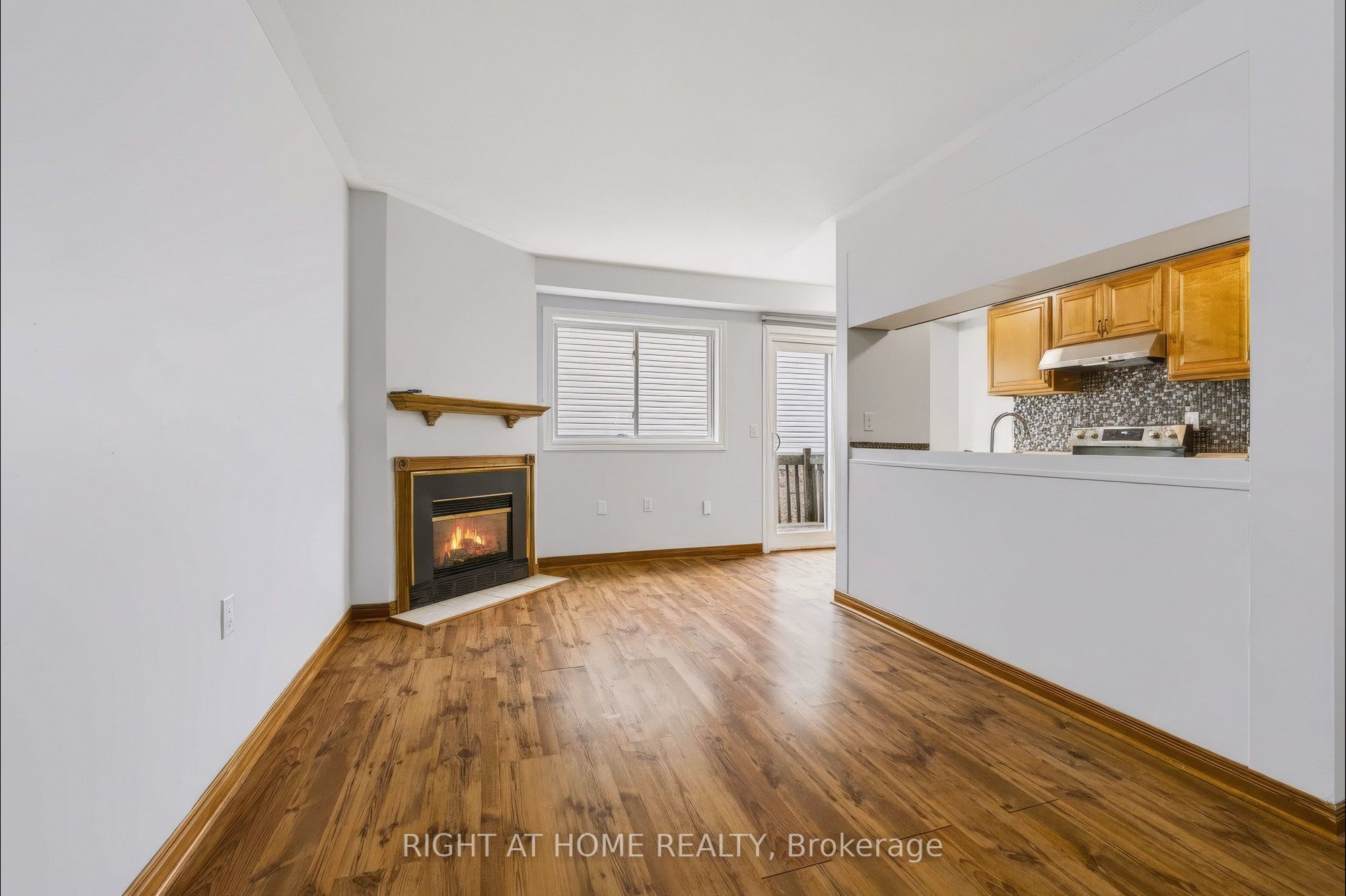 77 Stewart Maclaren Road