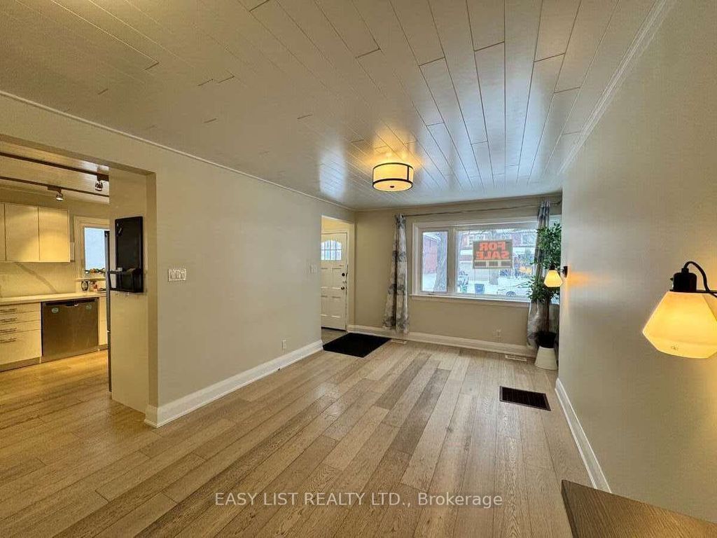 Photo of 28 Inverleigh Drive, Toronto, ON M8Y 3E3 (MLS # W12863854)