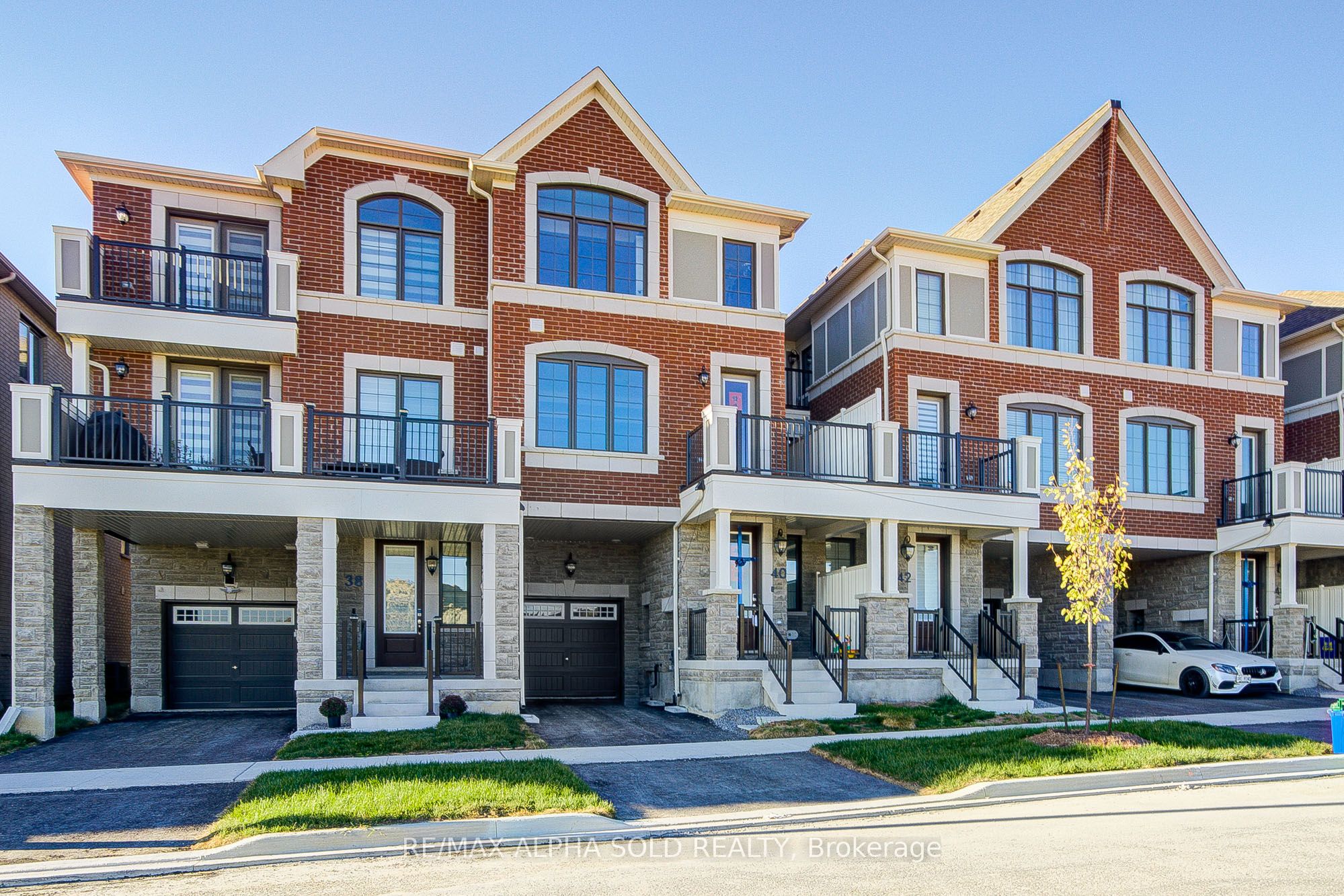 40 Azure Drive