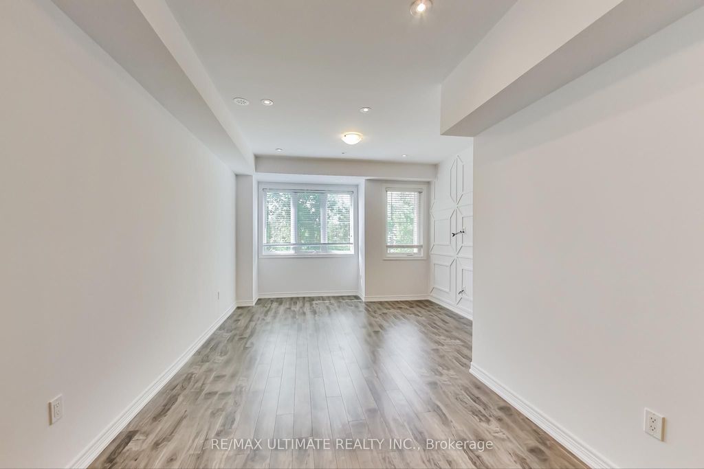 Photo of 370 Hopewell Avenue #214, Toronto, ON M6E 2S2 (MLS # W12646026)