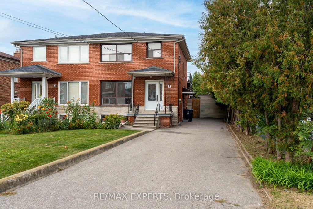 Photo of 2 Donofree Road, Toronto, ON M6L 2P5 (MLS # W13840932)