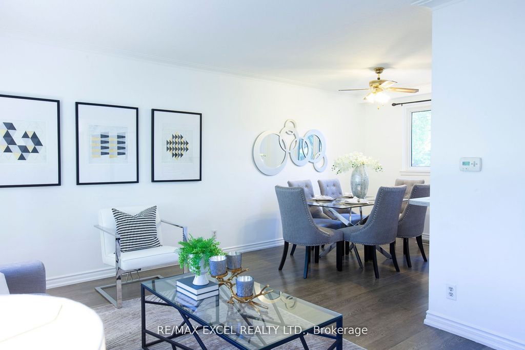 Photo of 33 Alanadale Avenue, Markham, ON L3P 1S4 (MLS # N12662928)